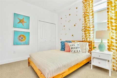Casa en venta en Kissimmee, Florida, 10 dormitorios, 395.76 m2 № 2227713 - foto 19