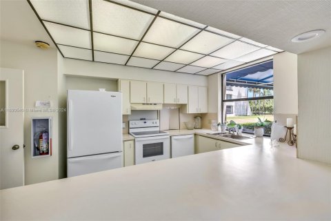 Condo in Boca Raton, Florida, 2 bedrooms  № 1435372 - photo 29