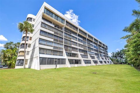 Condo in Boca Raton, Florida, 2 bedrooms  № 1435372 - photo 4