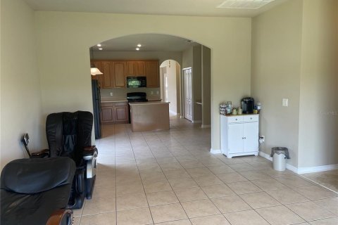 House in Orlando, Florida 4 bedrooms, 182.09 sq.m. № 1829542 - photo 15
