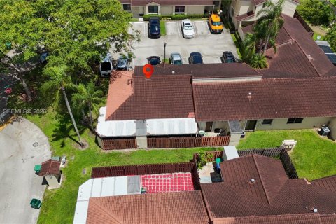 Снять в аренду виллу или дом в Хайалиа, Флорида 2 спальни, 86.58м2, № 2005997 - фото 19