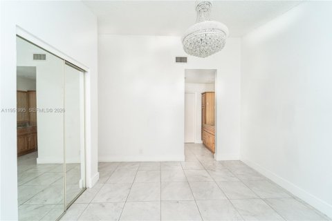 Снять в аренду виллу или дом в Хайалиа, Флорида 2 спальни, 86.58м2, № 2005997 - фото 13