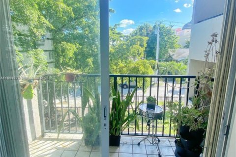 Снять в аренду кондоминиум в Майами, Флорида 2 спальни, 71.53м2, № 1989982 - фото 5