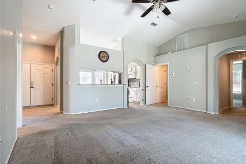 House in Winter Haven, Florida 3 bedrooms, 147.25 sq.m. № 1876813 - photo 5