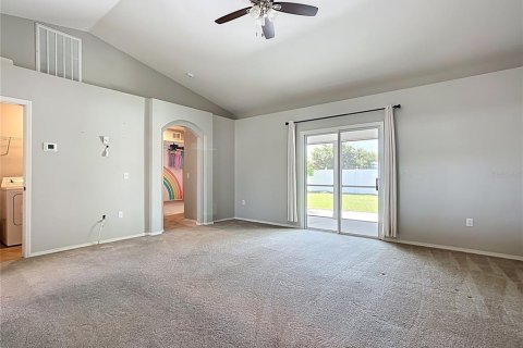 House in Winter Haven, Florida 3 bedrooms, 147.25 sq.m. № 1876813 - photo 6