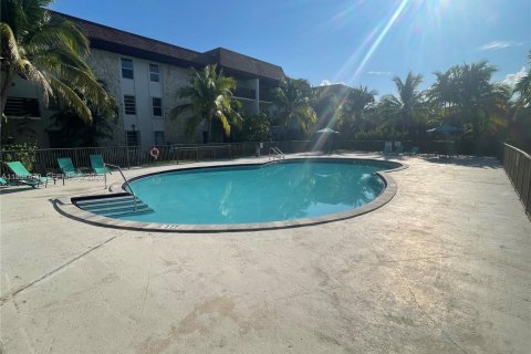 Купить кондоминиум в Майами, Флорида 3 спальни, 105.91м2, № 2020740 - фото 3