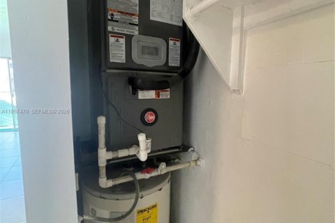 Купить кондоминиум в Майами, Флорида 3 спальни, 105.91м2, № 2020740 - фото 27