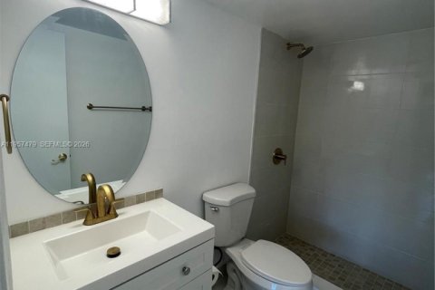 Купить кондоминиум в Майами, Флорида 3 спальни, 105.91м2, № 2020740 - фото 29