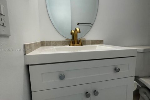 Купить кондоминиум в Майами, Флорида 3 спальни, 105.91м2, № 2020740 - фото 28