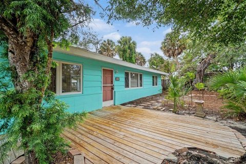 Villa ou maison à vendre à Sarasota, Floride: 2 chambres, 166.85 m2 № 2398904 - photo 3
