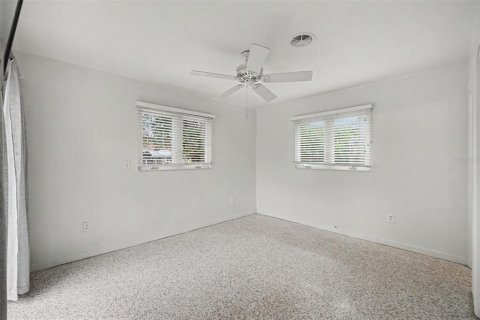 Villa ou maison à vendre à Sarasota, Floride: 2 chambres, 166.85 m2 № 2398904 - photo 26