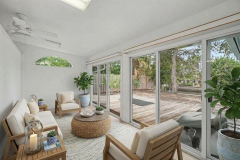 Villa ou maison à vendre à Sarasota, Floride: 2 chambres, 166.85 m2 № 2398904 - photo 21