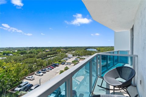 Condo in Sunrise, Florida, 3 bedrooms  № 1978800 - photo 25