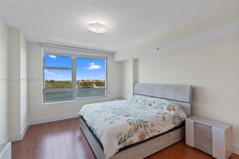 Condo in Sunrise, Florida, 3 bedrooms  № 1978800 - photo 28