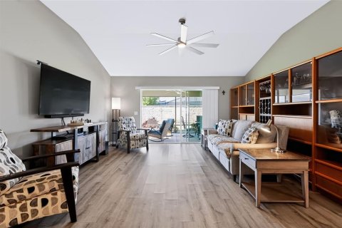 Casa en venta en The Villages, Florida, 3 dormitorios, 145.76 m2 № 2416267 - foto 25