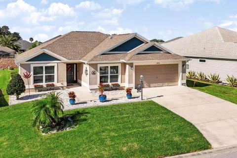Villa ou maison à The Villages, Floride 3 chambres, 145.76 m2 № 2416267