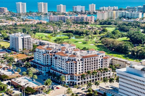 Condo in Boca Raton, Florida, 2 bedrooms  № 1159543 - photo 1