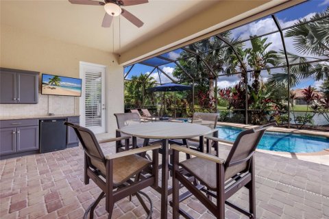 Casa en venta en Bradenton, Florida, 4 dormitorios, 206.34 m2 № 2151918 - foto 5
