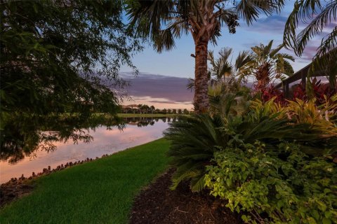 Casa en venta en Bradenton, Florida, 4 dormitorios, 206.34 m2 № 2151918 - foto 7