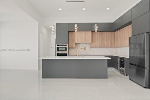 Casa en venta en Cape Coral, Florida, 4 dormitorios, 182.27 m2 № 1502469 - foto 16