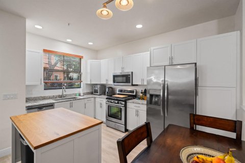Touwnhouse à vendre à Sunrise, Floride: 3 chambres, 149.67 m2 № 2431258 - photo 6