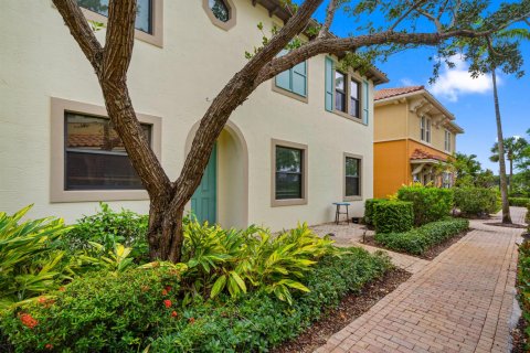 Touwnhouse à vendre à Sunrise, Floride: 3 chambres, 149.67 m2 № 2431258 - photo 3