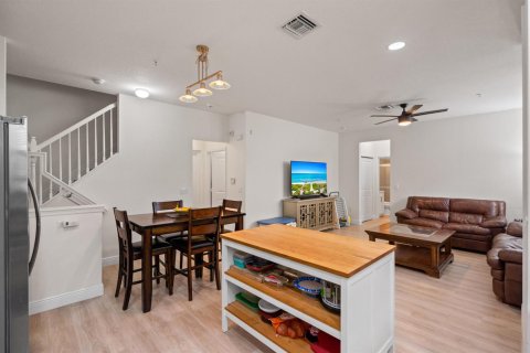 Touwnhouse à vendre à Sunrise, Floride: 3 chambres, 149.67 m2 № 2431258 - photo 7