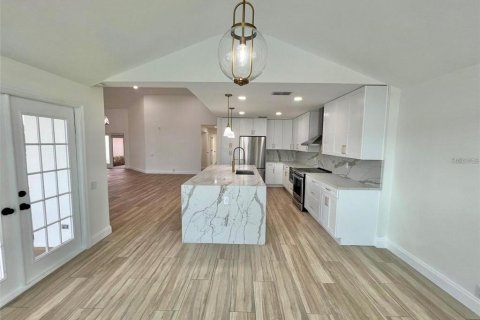 Casa en venta en Tampa, Florida, 3 dormitorios, 213.86 m2 № 1626216 - foto 23