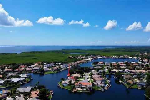 Casa en venta en Tampa, Florida, 3 dormitorios, 213.86 m2 № 1626216 - foto 9