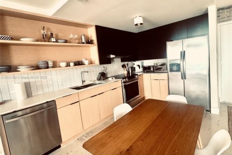 Condominio en venta en North Bay Village, Florida, 1 dormitorio, 70.61 m2 № 1832377 - foto 11