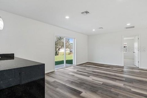 Casa en venta en Kissimmee, Florida, 3 dormitorios, 121.89 m2 № 1884360 - foto 8