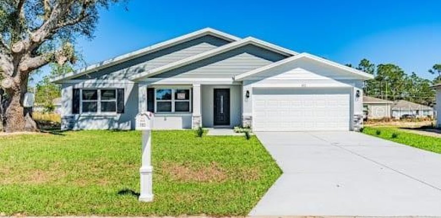 Casa en Kissimmee, Florida 3 dormitorios, 121.89 m2 № 1884360