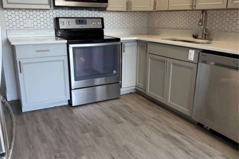 Condominio en alquiler en Clearwater, Florida, 2 dormitorios, 102.19 m2 № 1519913 - foto 8