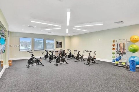 Снять в аренду виллу или дом в Дорал, Флорида 3 спальни, 202.16м2, № 1989905 - фото 18