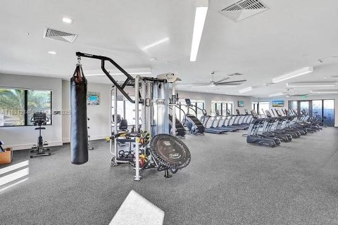 Снять в аренду виллу или дом в Дорал, Флорида 3 спальни, 202.16м2, № 1989905 - фото 22