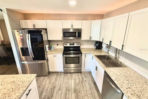 Casa en venta en Bradenton, Florida, 3 dormitorios, 109.07 m2 № 1917667 - foto 6