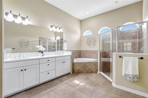 House in Bradenton, Florida 4 bedrooms, 288.09 sq.m. № 1822976 - photo 18