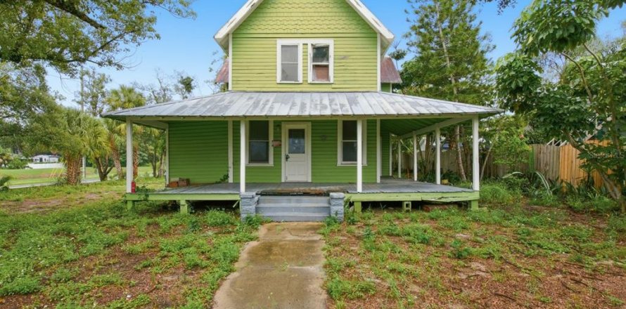 Villa ou maison à Tarpon Springs, Floride 3 chambres, 151.62 m2 № 2416801