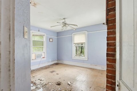 Villa ou maison à vendre à Tarpon Springs, Floride: 3 chambres, 151.62 m2 № 2416801 - photo 5
