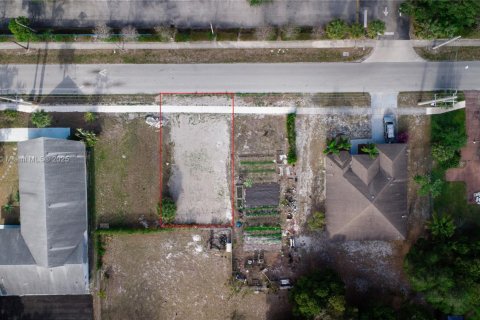 Terreno en venta en Deerfield Beach, Florida № 1985667 - foto 8