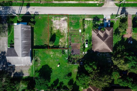 Terreno en venta en Deerfield Beach, Florida № 1985667 - foto 12