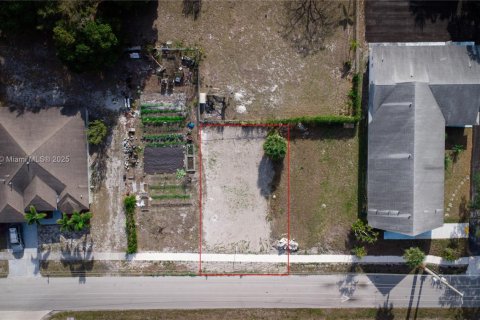 Terreno en venta en Deerfield Beach, Florida № 1985667 - foto 5