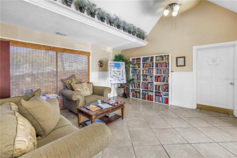 Condominio en venta en Palm Harbor, Florida, 2 dormitorios, 83.43 m2 № 2157863 - foto 20