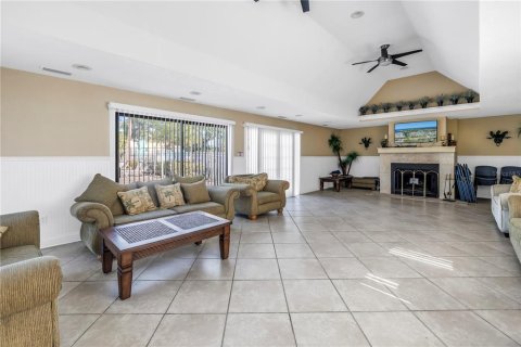 Condominio en venta en Palm Harbor, Florida, 2 dormitorios, 83.43 m2 № 2157863 - foto 22