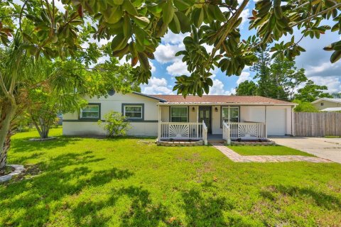 Casa en venta en Ruskin, Florida, 3 dormitorios, 129.88 m2 № 1909730 - foto 1