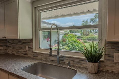 Casa en venta en Orlando, Florida, 4 dormitorios, 175.03 m2 № 1747418 - foto 19