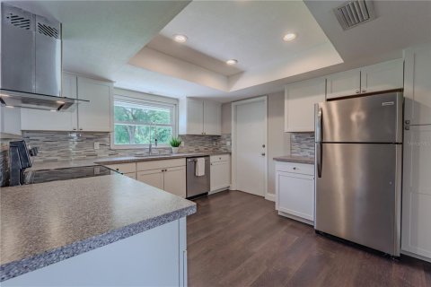 Casa en venta en Orlando, Florida, 4 dormitorios, 175.03 m2 № 1747418 - foto 12