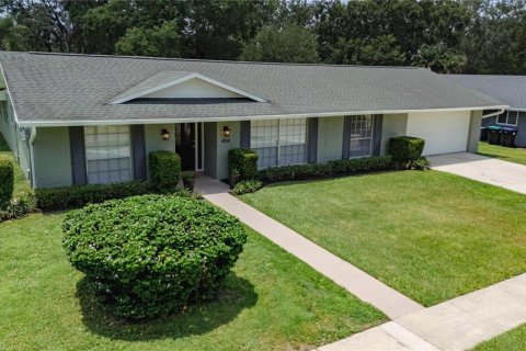 Casa en venta en Orlando, Florida, 4 dormitorios, 175.03 m2 № 1747418 - foto 2