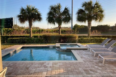 Villa ou maison à vendre à Kissimmee, Floride: 4 chambres, 219.53 m2 № 1654480 - photo 17