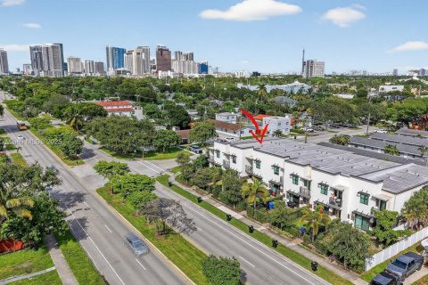 Touwnhouse à louer à Fort Lauderdale, Floride: 3 chambres, 195.56 m2 № 1976355 - photo 12